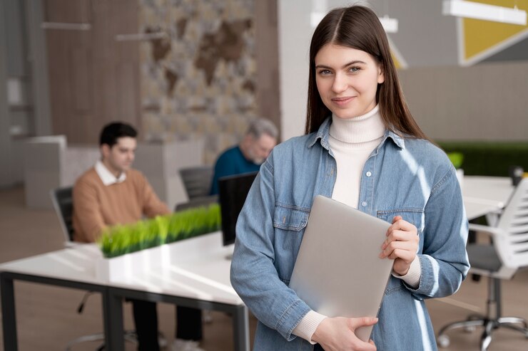 HR Advisers